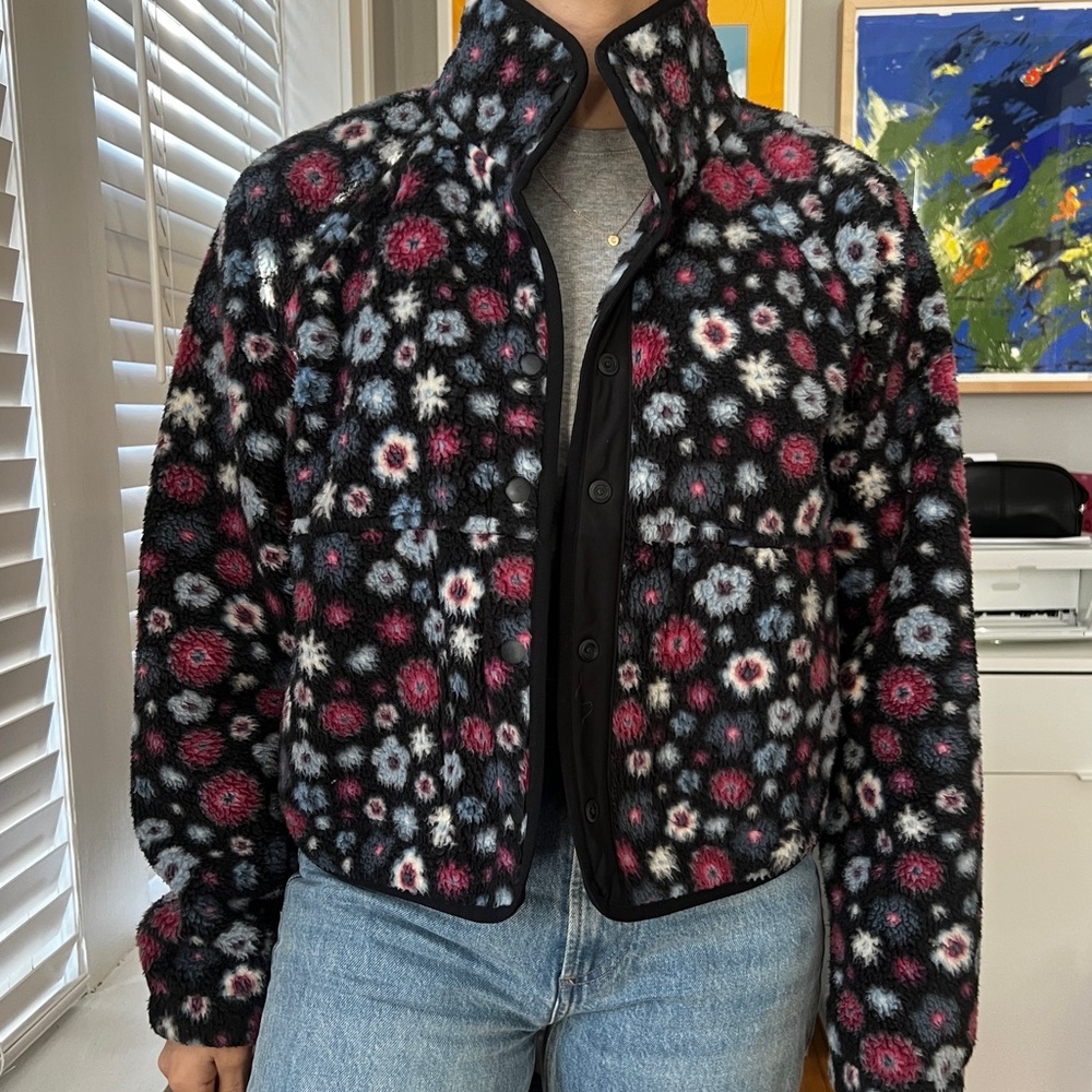 Aritzia Sunday Best Sz XS Floral Print